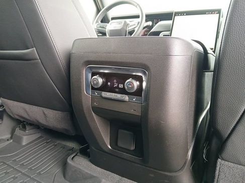 Certified 2026 GMC Yukon XL Denali w/ Sun & Power Step Package AWD/4WD image 26