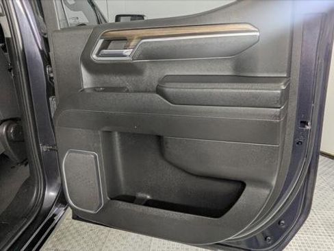 Used 2024 Chevrolet Silverado 1500 LT w/ Protection Package RWD image 18