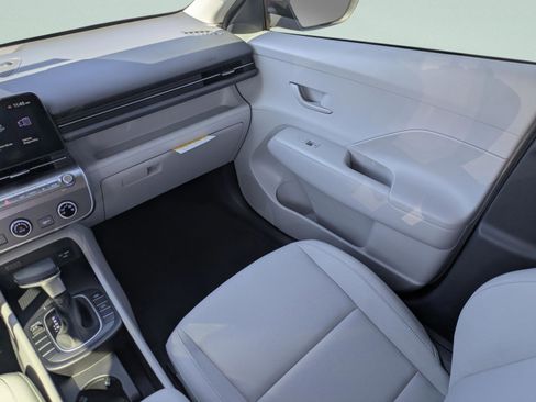 New 2026 Hyundai Kona SE FWD image 14