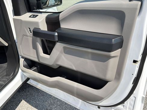 Used 2018 Ford F150 XL w/ Equipment Group 101A Mid AWD/4WD image 14