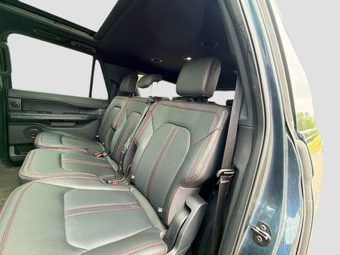Used 2022 Ford Expedition Max Limited AWD/4WD image 28