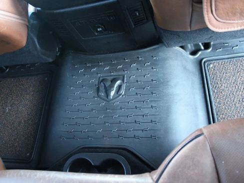 Used 2014 RAM 2500 Longhorn w/ Convenience Group AWD/4WD image 24