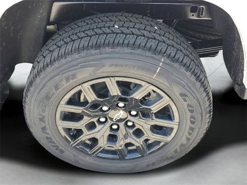 New 2026 Chevrolet Colorado W/T w/ WT Custom Package image 9