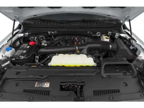 New 2026 Lincoln Navigator Premiere AWD/4WD image 14