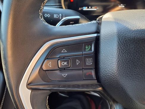 Certified 2023 Jeep Grand Cherokee L Laredo image 14