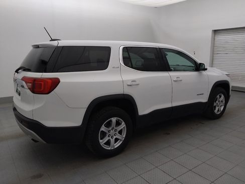 Used 2017 GMC Acadia SLE image 10