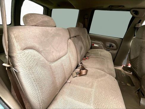 Used 1997 Chevrolet Tahoe LS image 23