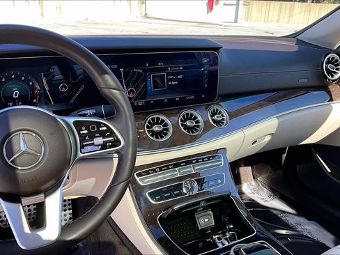 Used 2019 Mercedes-Benz E 450 Coupe w/ AMG Line Package image 7