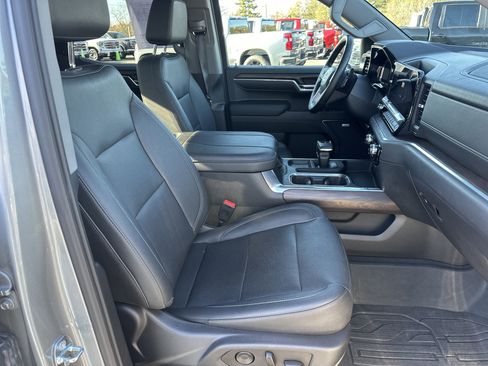 Used 2023 GMC Sierra 1500 SLT w/ SLT Premium Package image 14