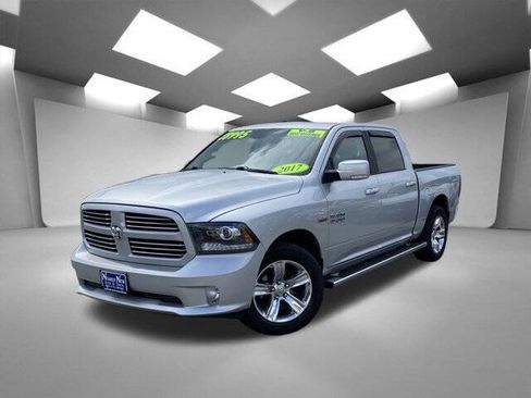 Used 2017 RAM 1500 Sport image 2