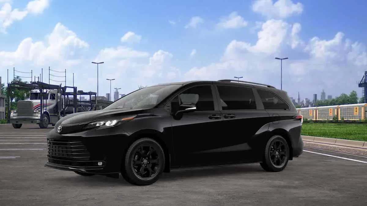 New 2026 Toyota Sienna XLE Woodland Edition AWD/4WD image 3