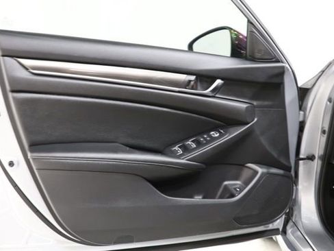 Used 2021 Honda Accord Sport Special Edition image 19