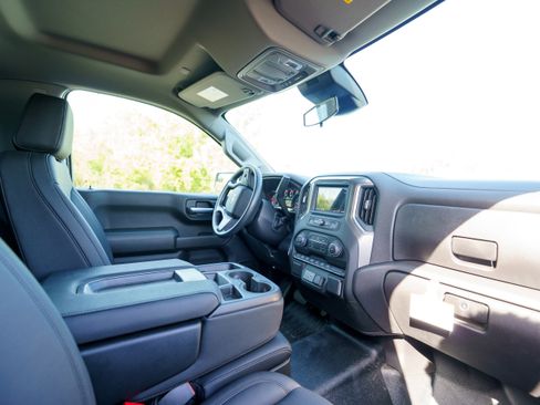 New 2026 Chevrolet Silverado 1500 W/T w/ WT Value Package RWD image 9