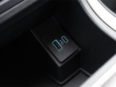 Certified 2024 Ford Edge SEL image 14