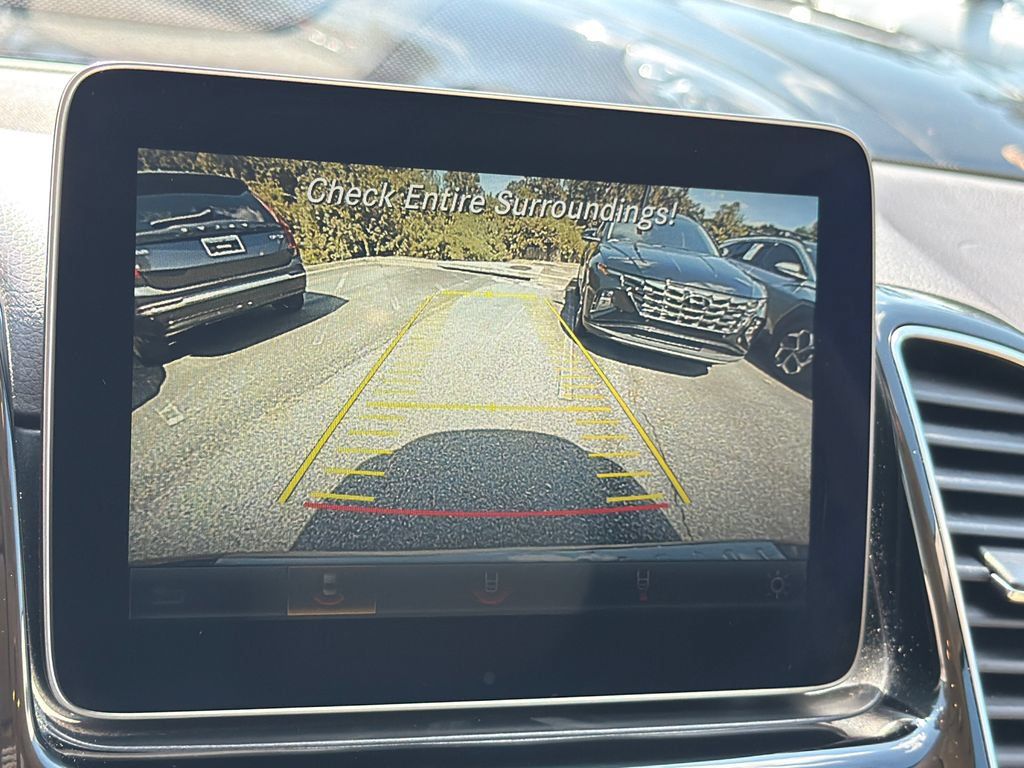 Used 2018 Mercedes-Benz GLE 350 w/ Premium 1 Package image 33