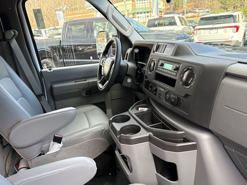 New 2026 Ford E-350 and Econoline 350 Super Duty w/ Power Equipment Group RWD image 25