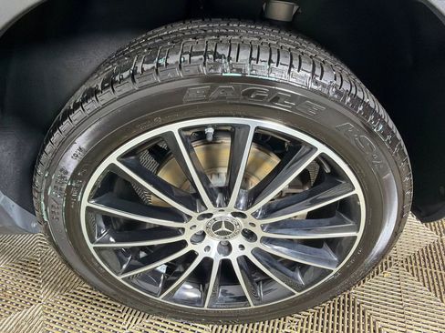 Used 2022 Mercedes-Benz GLC 300 image 20