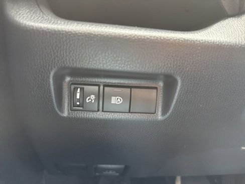 Used 2020 Toyota RAV4 LE w/ All Weather Liner Package image 23