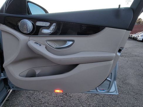 Used 2015 Mercedes-Benz C 300 4MATIC Sedan image 21