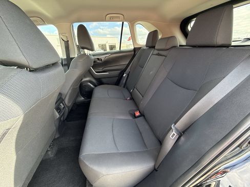 Certified 2025 Toyota RAV4 LE FWD image 24