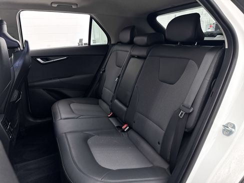 Used 2023 Kia Niro EX Touring FWD image 30