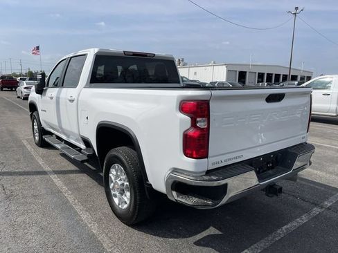 Used 2023 Chevrolet Silverado 2500 LT w/ Convenience Package AWD/4WD image 7