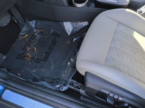 Used 2025 MINI Cooper S image 17