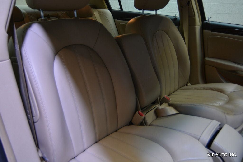 Used 2011 Buick Lucerne CXL FWD image 24