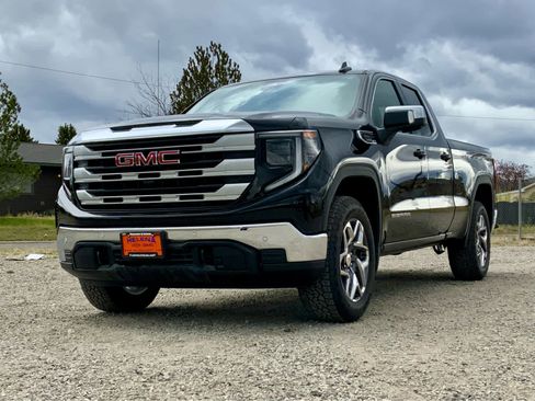 New 2025 GMC Sierra 1500 SLE w/ Preferred Package image 10