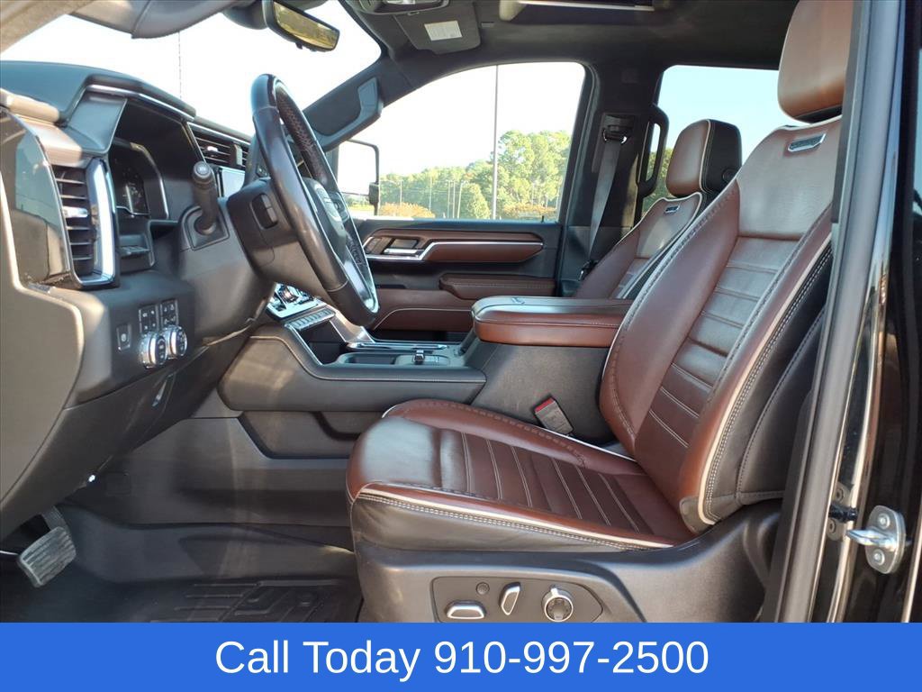 Used 2024 GMC Sierra 2500 Denali Ultimate AWD/4WD image 15