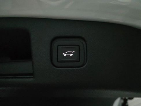 Used 2024 Chevrolet Blazer EV RS image 38