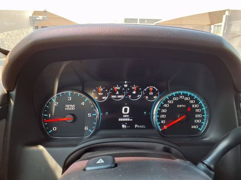Used 2017 GMC Yukon XL Denali w/ Open Road Package AWD/4WD image 26