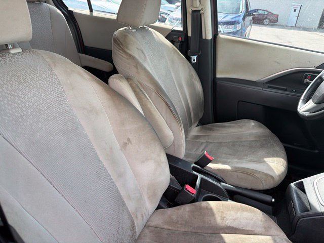 Used 2012 MAZDA MAZDA5 Touring FWD image 16