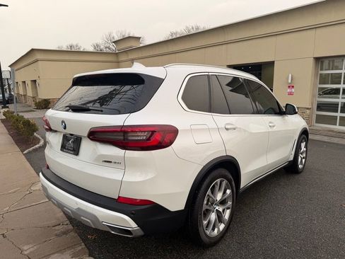 Used 2021 BMW X5 xDrive40i AWD/4WD image 8
