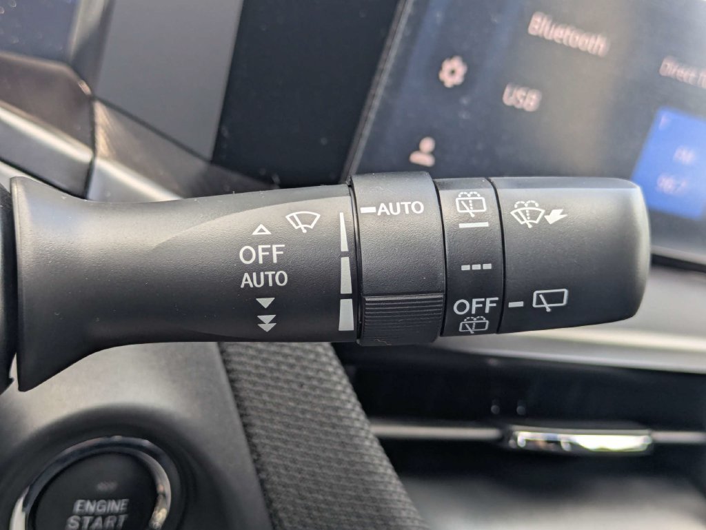 New 2026 Subaru Outback Limited AWD/4WD image 32