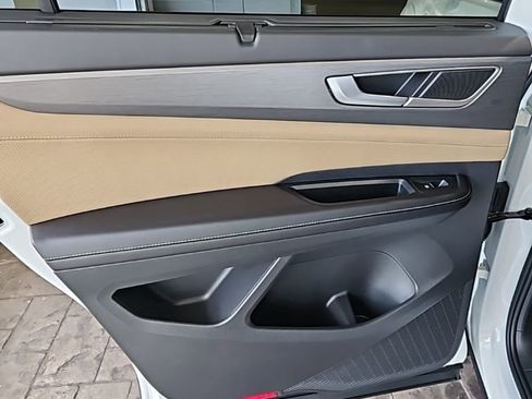New 2026 Volkswagen Atlas Cross Sport SE AWD/4WD image 21