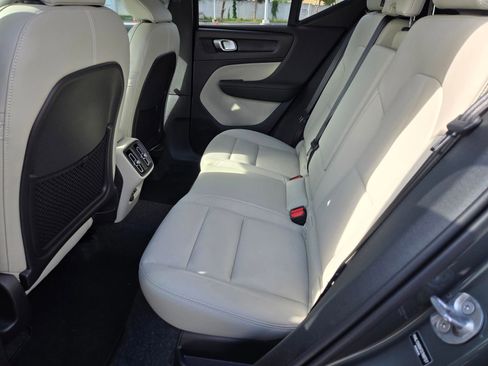 New 2026 Volvo XC40 B5 Plus w/ Protection Package Premier image 9