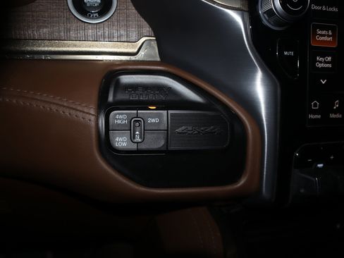 Used 2024 RAM 3500 Limited image 37