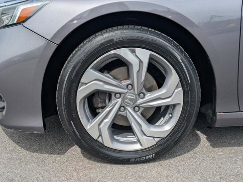 Used 2019 Honda Accord EX image 25
