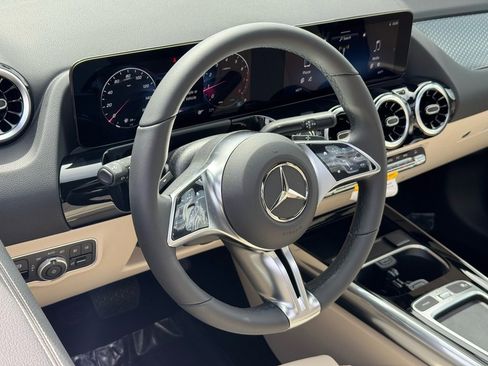 New 2026 Mercedes-Benz GLA 250 image 22