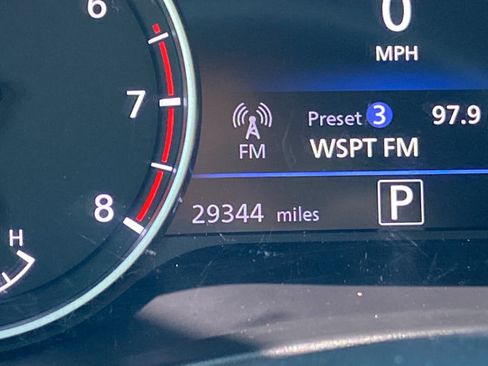 Used 2024 Nissan Sentra SV w/ All-Weather Package FWD image 10
