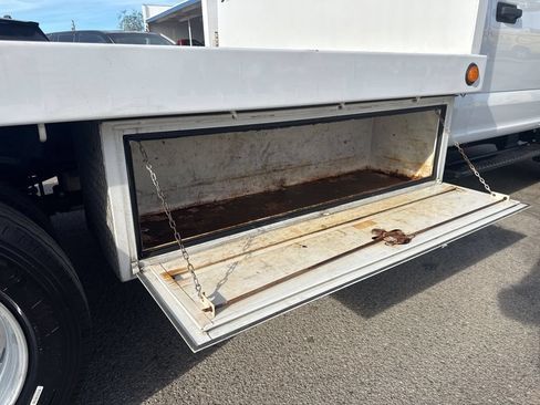 Used 2021 Ford F550 2WD Regular Cab Super Duty image 9