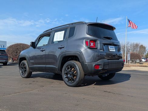 Used 2020 Jeep Renegade Altitude image 12