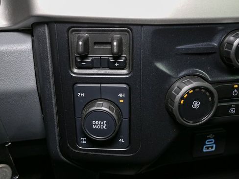 Used 2024 Ford F250 XL w/ XL Chrome Package image 26