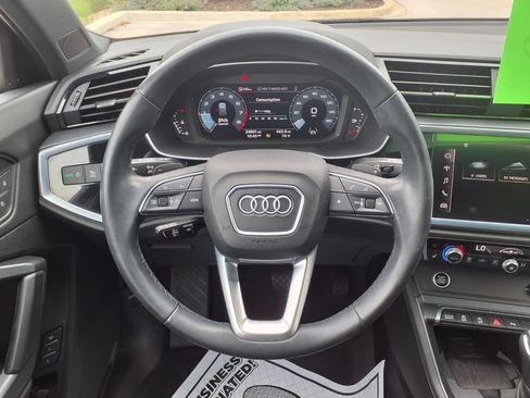 Used 2023 Audi Q3 2.0T Premium Plus w/ Premium Plus Package AWD/4WD image 15