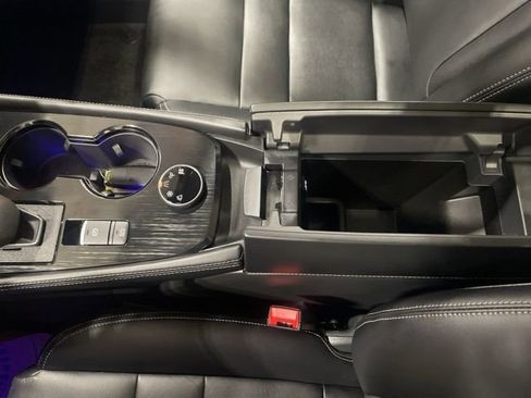 Certified 2023 Nissan Rogue SL w/ SL Premium Package image 15