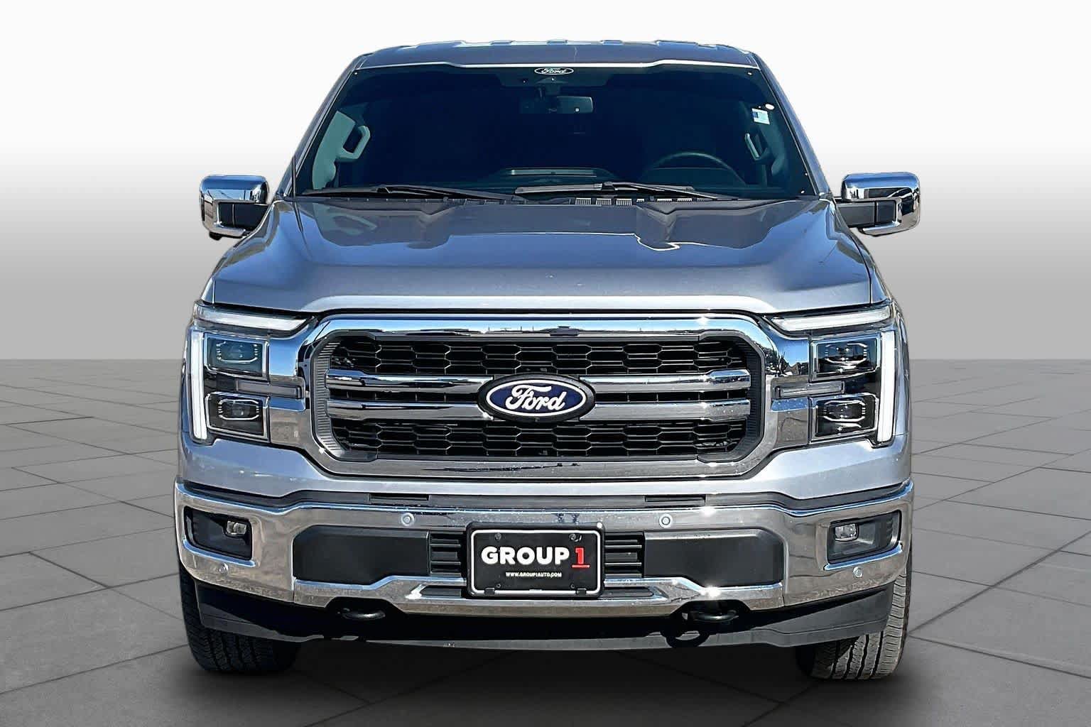 Used 2025 Ford F150 Lariat w/ Equipment Group 501A Mid AWD/4WD image 3