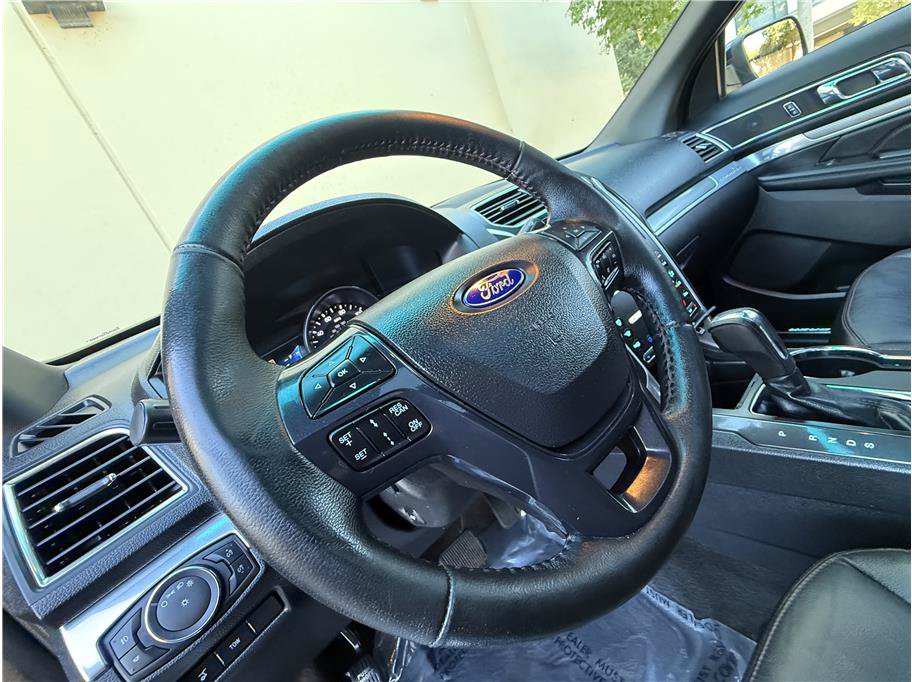 Used 2016 Ford Explorer Sport w/ Equipment Group 401A AWD/4WD image 8