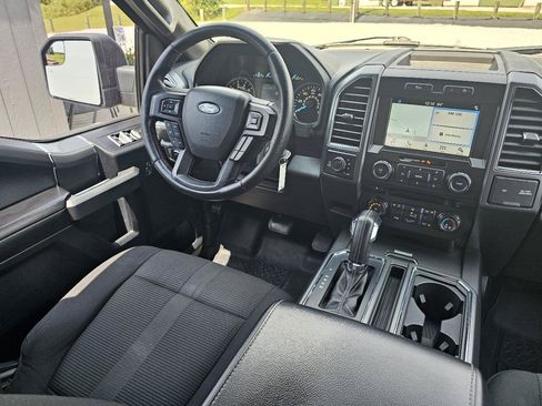 Used 2017 Ford F150 XLT w/ Equipment Group 302A Luxury AWD/4WD image 41