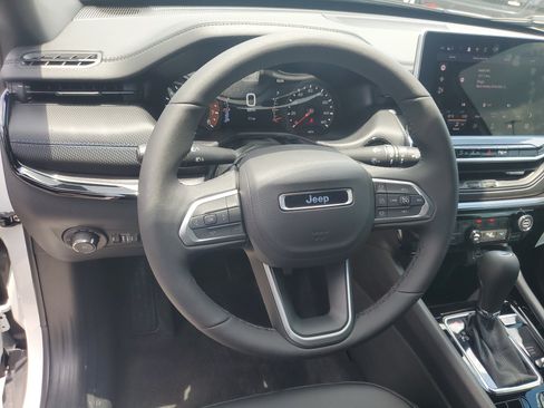 New 2026 Jeep Compass Limited AWD/4WD image 15
